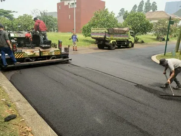 proses gelar aspal hotmix AC WC